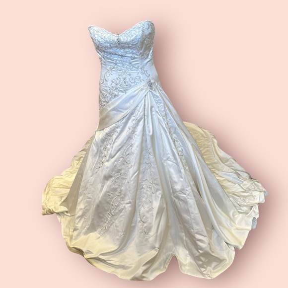 Sophia Tolli wedding dress size 14 Ivory style